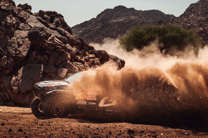 #240 Toyota Gazoo Racing Toyota: Joao Ferreira, Filipe Palmeiro