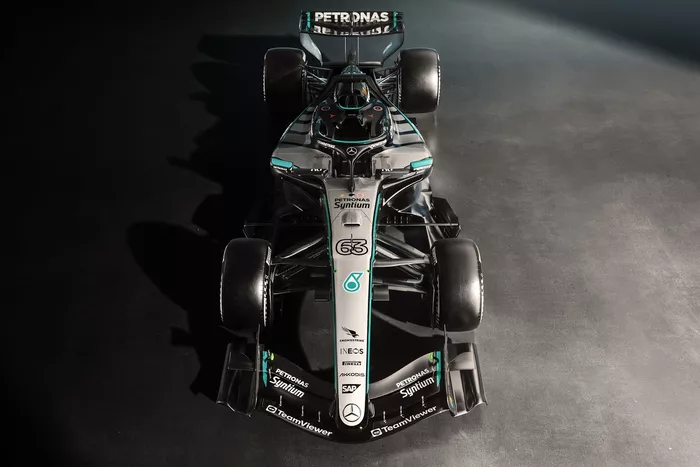 Mercedes W17 livery