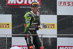 Переможець гонки Том Сайкс, Kawasaki Racing
