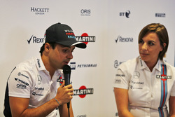 (L to R): Felipe Massa, Williams, announces his retirement from F1 at the end of the season, alongsi