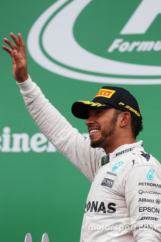 Ganador, Lewis Hamilton, Mercedes AMG F1 celebra