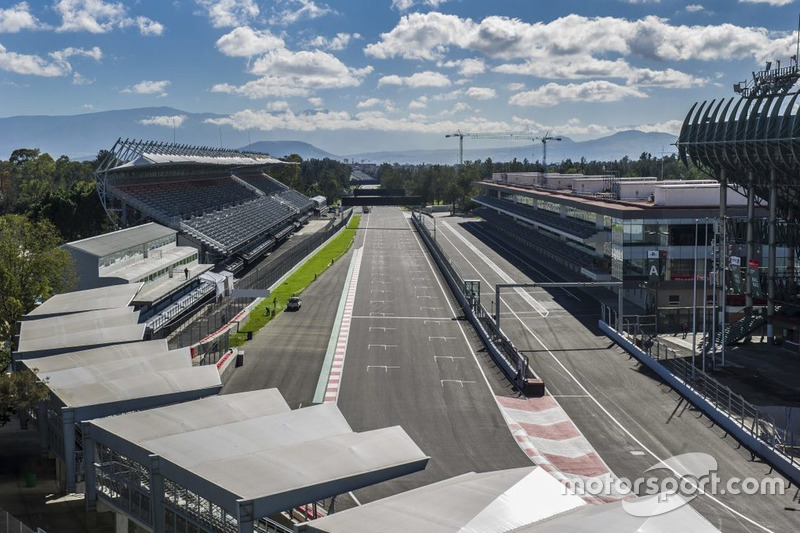 Preparaciones del autódromo Hermanos Rodríguez