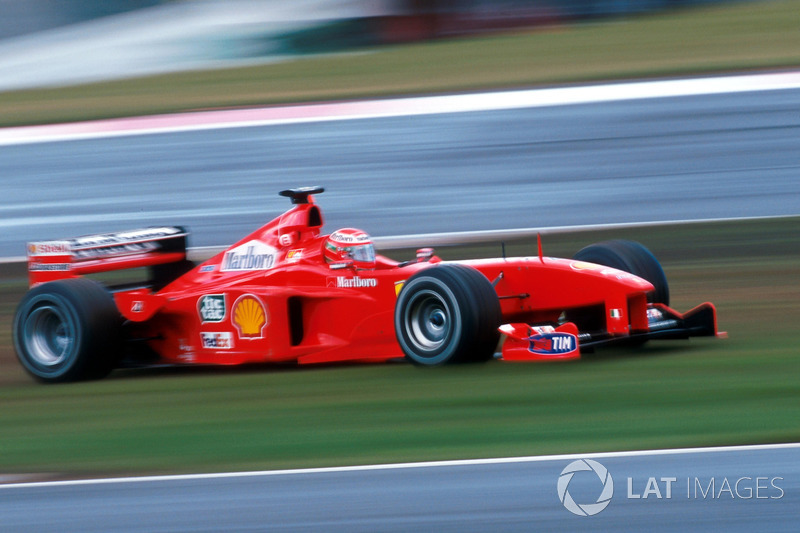 Eddie Irvine, Ferrari F399 pist dışında