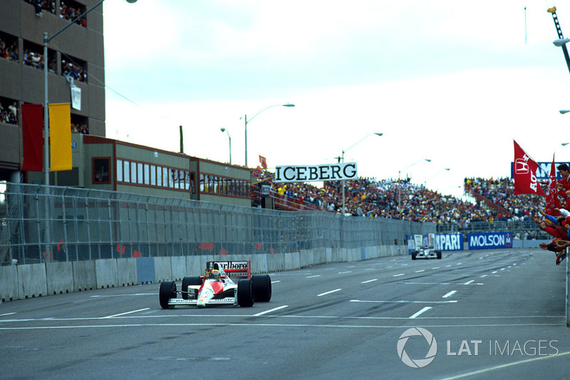 Race winner Ayrton Senna, Mclaren, second place Jean Alesi, Tyrrell