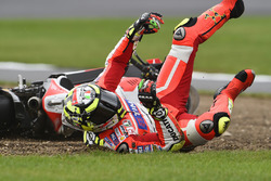 Crash Andrea Iannone, Ducati Team