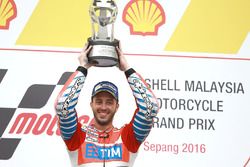 Podio: ganador de la carrera Andrea Dovizioso, Ducati Team