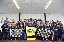 Ganador Chris Buescher, Front Row Motorsports Ford