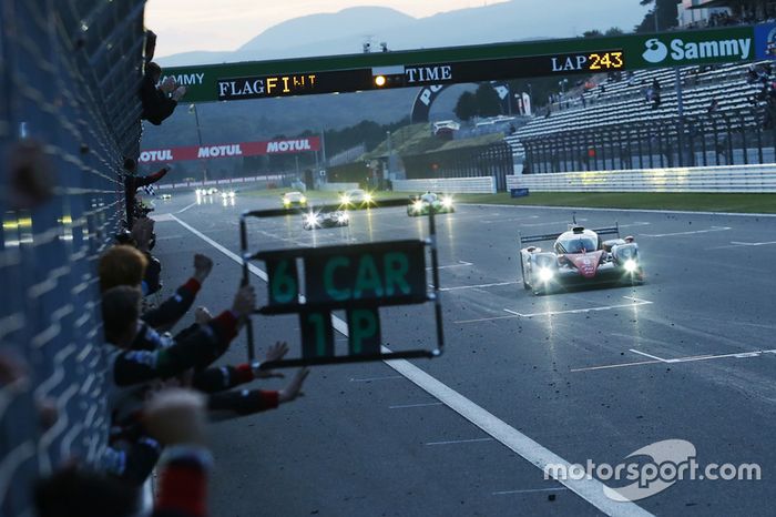 #6 Toyota Racing Toyota TS050 Hybrid: Stéphane Sarrazin, Mike Conway, Kamui Kobayashi