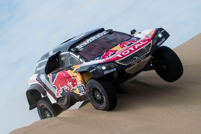 #303 Peugeot Sport Peugeot 3008 DKR: Carlos Sainz, Lucas Cruz