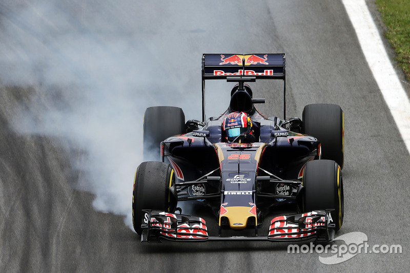 Daniil Kvyat, Scuderia Toro Rosso, 1.12.726
