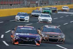 Denny Hamlin, Joe Gibbs Racing Toyota Austin Dillon, Richard Childress Racing Chevrolet