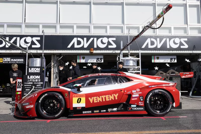 #88ヴェンテニー・ランボルギーニGT3