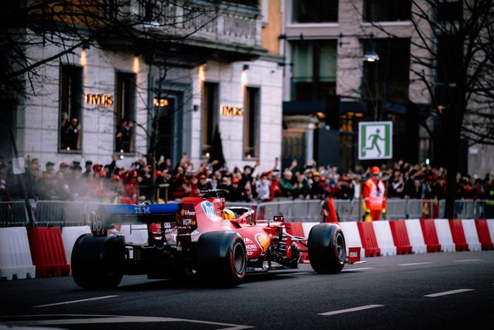 Lewis Hamilton, Ferrari