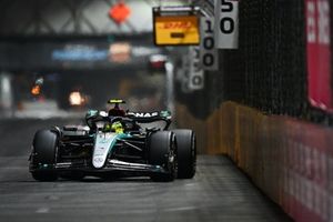 Lewis Hamilton, Mercedes F1 W15