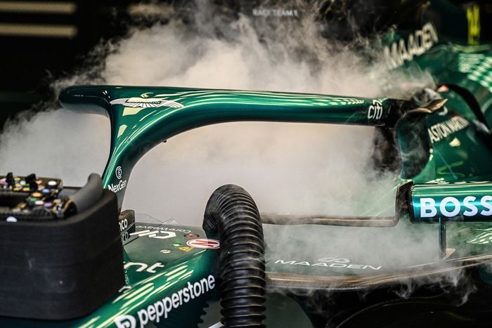 Cockpit cooling in the Aston Martin F1 Team garage