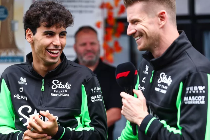 Nico Hulkenberg, Sauber, Gabriel Bortoleto, Sauber