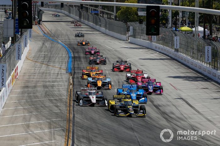 Colton Herta, Andretti Autosport w/ Curb-Agajanian Honda, arrancada