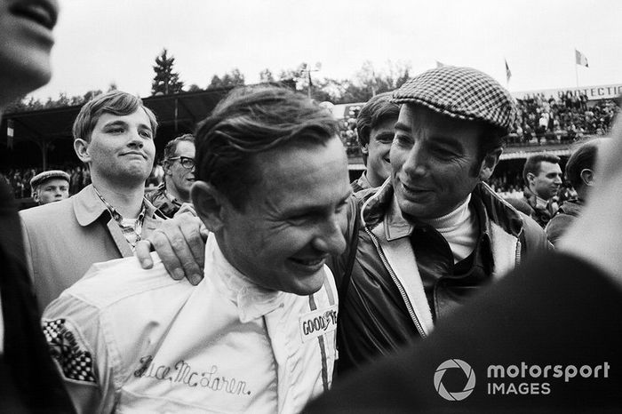 Bernard Cahier y Bruce McLaren, McLaren
