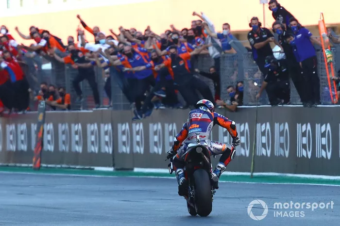 El ganador del GP de Portugal 2020, Miguel Oliveira, Red Bull KTM Tech 3
