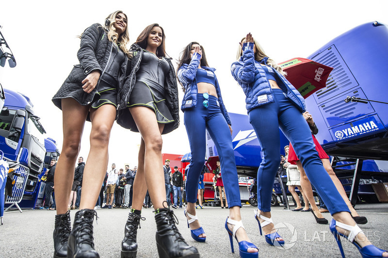 Grid girl