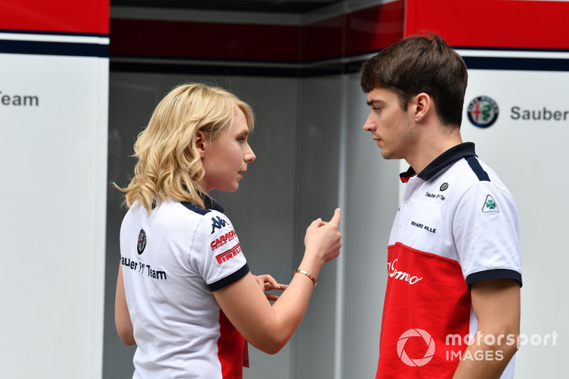 Charles Leclerc, Alfa Romeo Sauber F1 Team and Ruth Buscombe, Alfa Romeo Sauber F1 Team Race Strategist