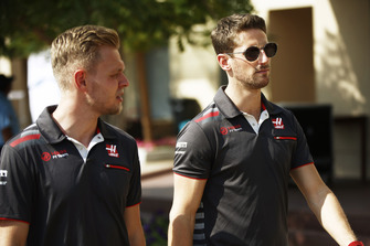 Kevin Magnussen, Haas F1 Team ve Romain Grosjean, Haas F1 Team