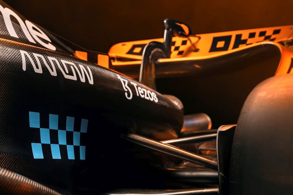 Decoración especial del McLaren MCL60 para el GP de Singapur y GP de Japón 2023 de F1