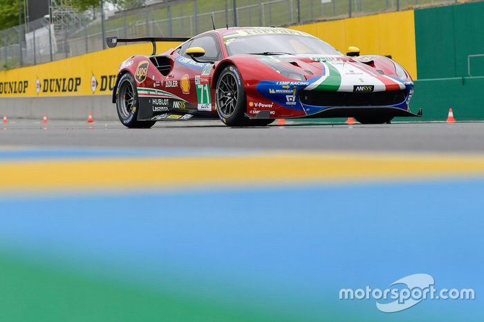 #71 AF Corse Ferrari 488 GTE EVO: Davide Rigon, Sam Bird, Miguel Molina