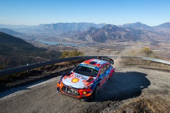 Thierry Neuville, Nicolas Gilsoul, Hyundai Motorsport Hyundai i20 Coupe WRC