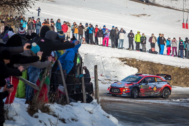 Thierry Neuville, Nicolas Gilsoul, Hyundai Motorsport Hyundai i20 Coupe WRC