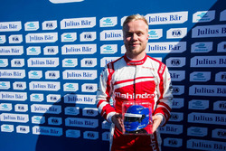 Pole position pour Felix Rosenqvist, Mahindra Racing