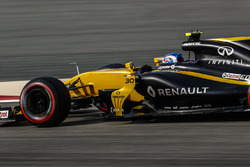 Джоліон Палмер, Renault Sport F1 Team RS17
