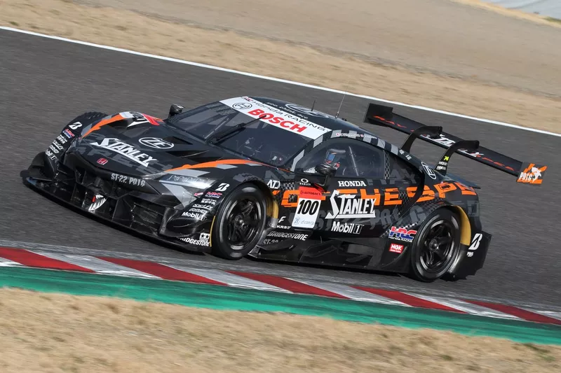 #100 STANLEY NSX-GT