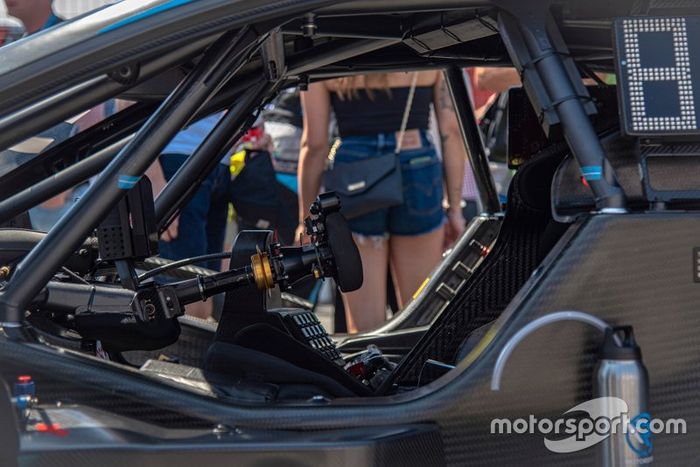 Paul Di Resta, R-Motorsport, Aston Martin Vantage AMR 