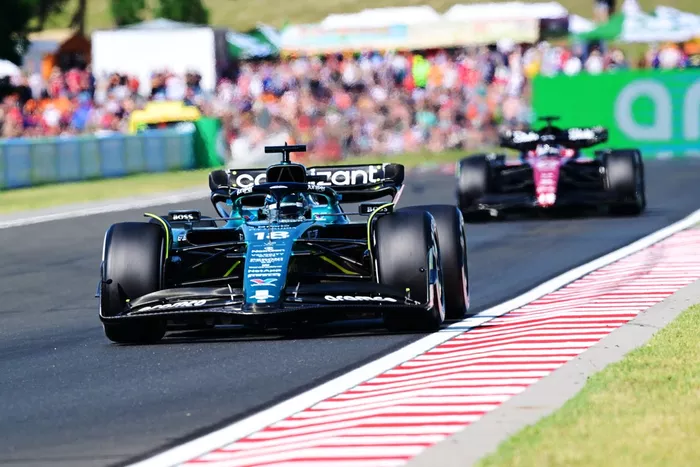 Lance Stroll, Aston Martin AMR23, Valtteri Bottas, Alfa Romeo C43