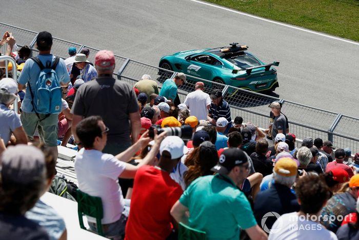 El Safety Car en pista