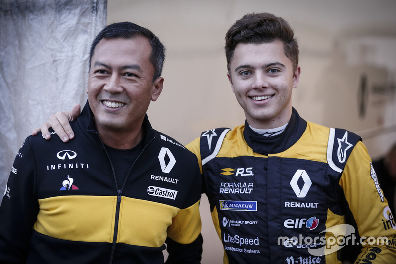 Mia Sharizman, directeur de la Renault Sport Academy, Max Fewtrell, R-Ace GP