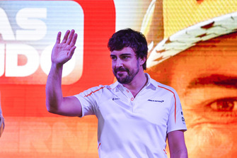 Fernando Alonso, McLaren dit au revoir aux fans