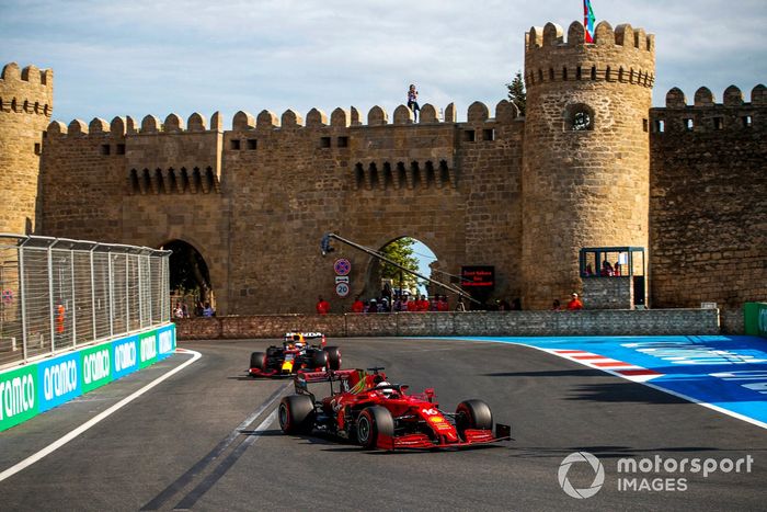 Charles Leclerc, Ferrari SF21, Max Verstappen, Red Bull Racing RB16B