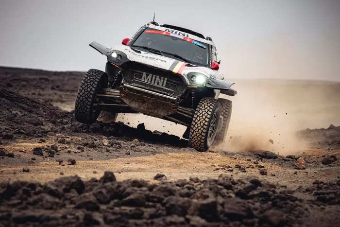 #222 X-Raid Mini JCW Team Mini : Guillaume De Mevius, Mathieu Baumel