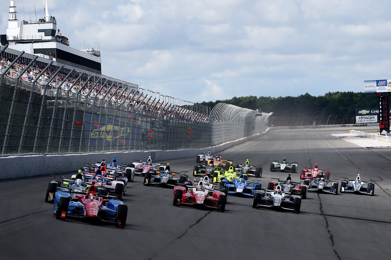 Start: Mikhail Aleshin, Schmidt Peterson Motorsports Honda leads