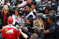 Sebastian Vettel, Ferrari con i media