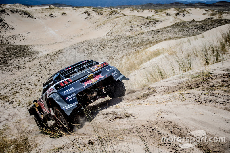 #303 Peugeot Sport Peugeot 3008 DKR: Carlos Sainz, Lucas Cruz