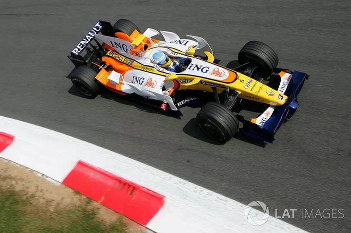 2008: Renault R28