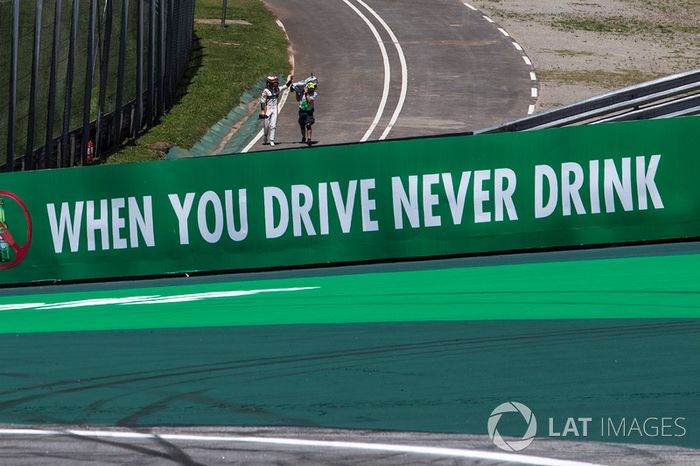 Stoffel Vandoorne, McLaren abandona la carrera