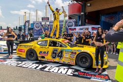 Race winner Alon Day, CAAL Racing Chevrolet