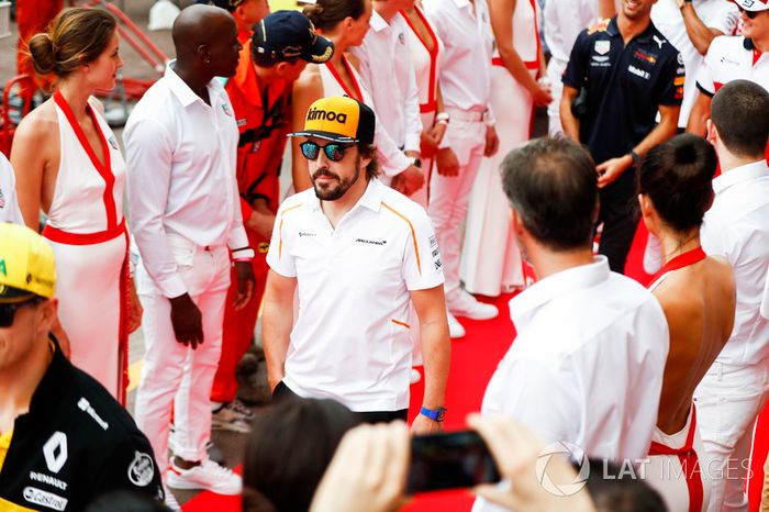 Fernando Alonso: “Extremamente entediante. Quero dizer, provavelmente essa foi a corrida mais monótona da história.”