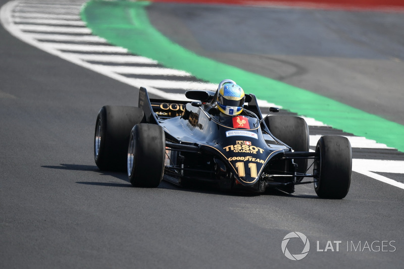Lotus 88 en el desfile del 70 aniversario de Silverstone