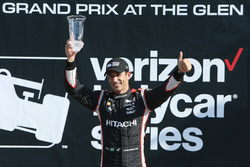 Третє місце - Еліо Кастроневес, Team Penske Chevrolet