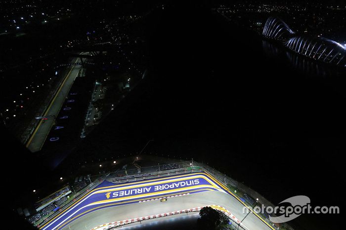 Kevin Magnussen, Renault Sport F1 Team RS16